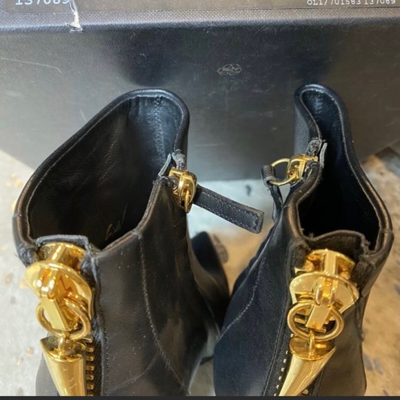 Giuseppe Zanotti black shoes, size 36/ US6 - Picture 5 of 9